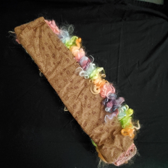 Wool lock collar - Picture 2 of 4